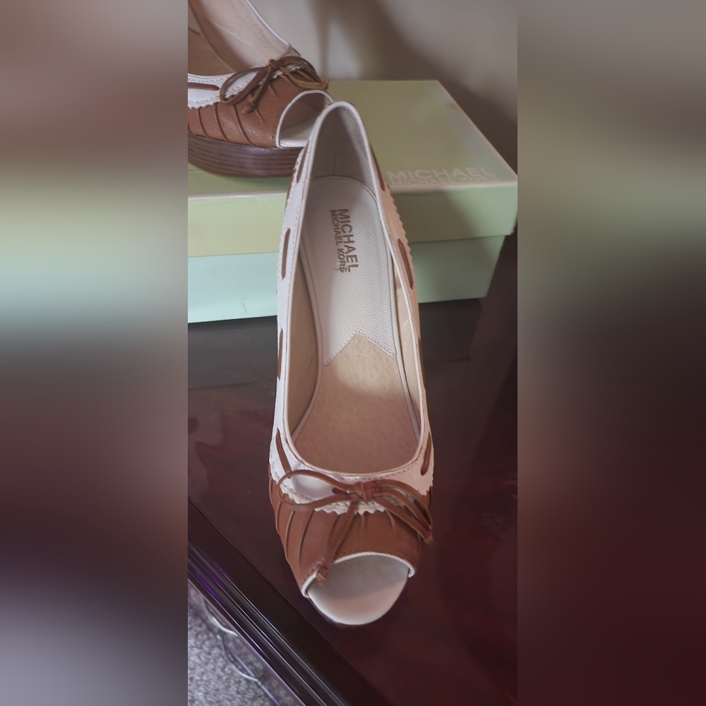 MICHAEL KORS - Picture 3 of 3